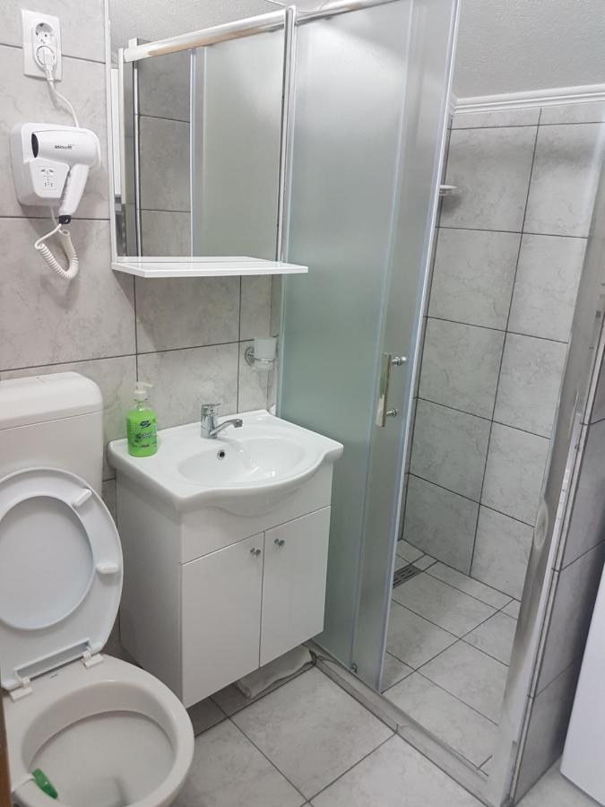 Dass Apartmani Banja Luka Exteriör bild