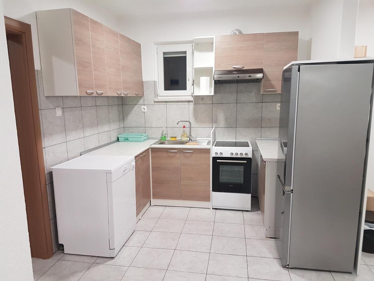 Dass Apartmani Banja Luka Exteriör bild