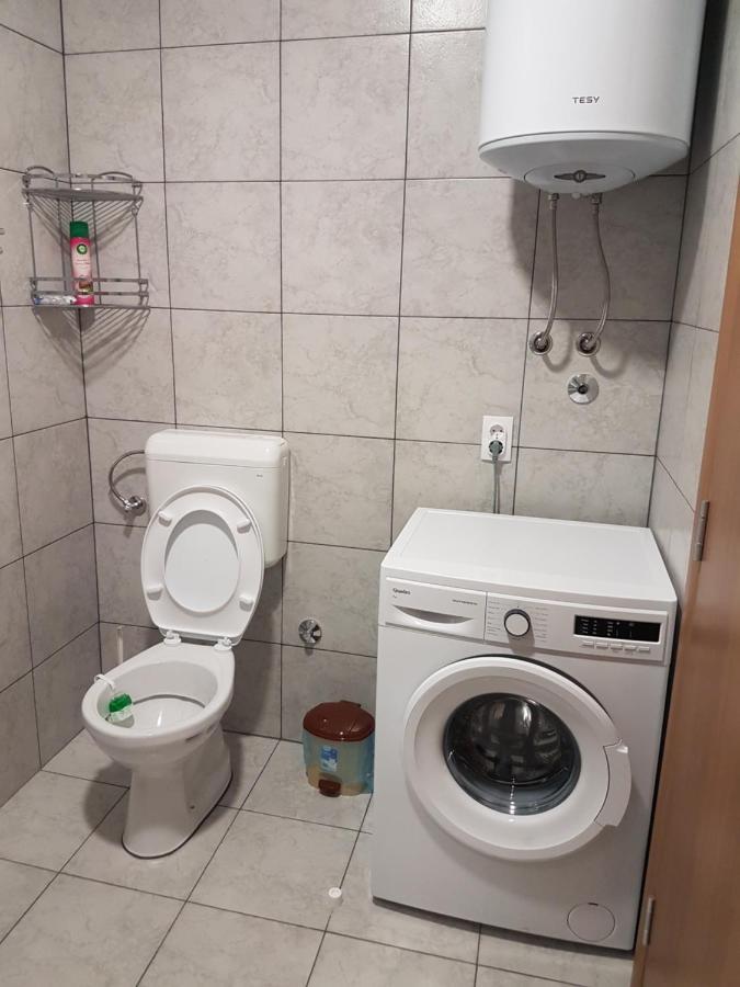 Dass Apartmani Banja Luka Exteriör bild