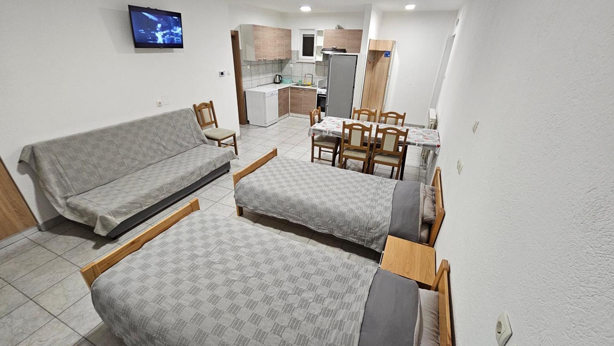 Dass Apartmani Banja Luka Exteriör bild